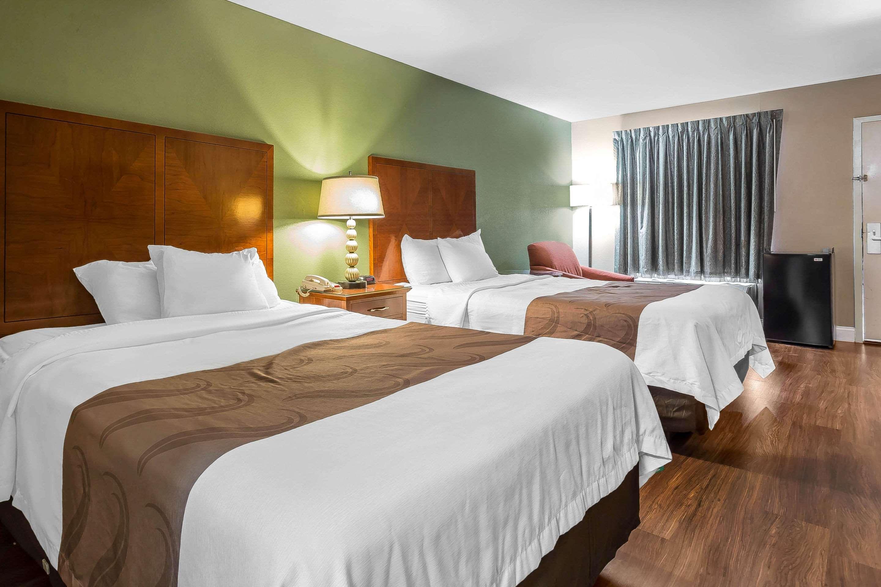 Quality Inn & Suites Near Robins Air Force Base Warner Robins Dış mekan fotoğraf