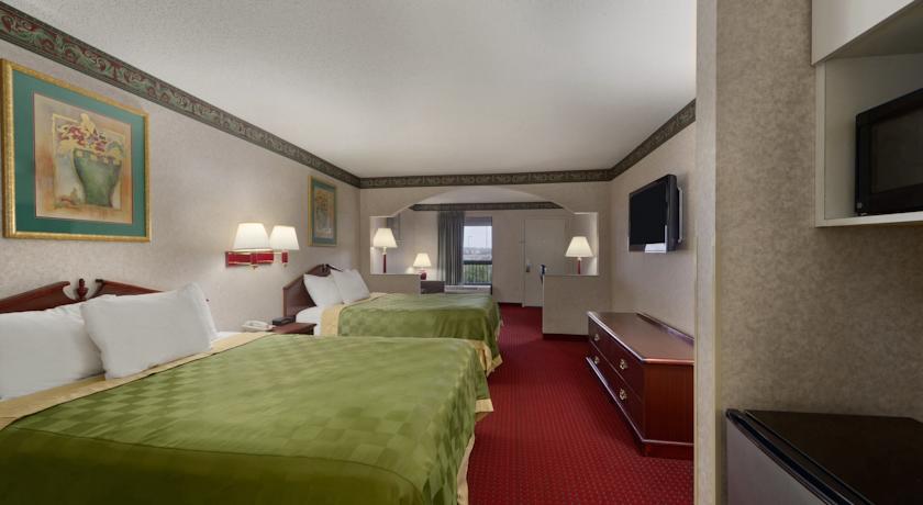 Quality Inn & Suites Near Robins Air Force Base Warner Robins Dış mekan fotoğraf