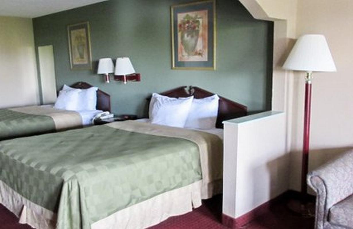 Quality Inn & Suites Near Robins Air Force Base Warner Robins Dış mekan fotoğraf
