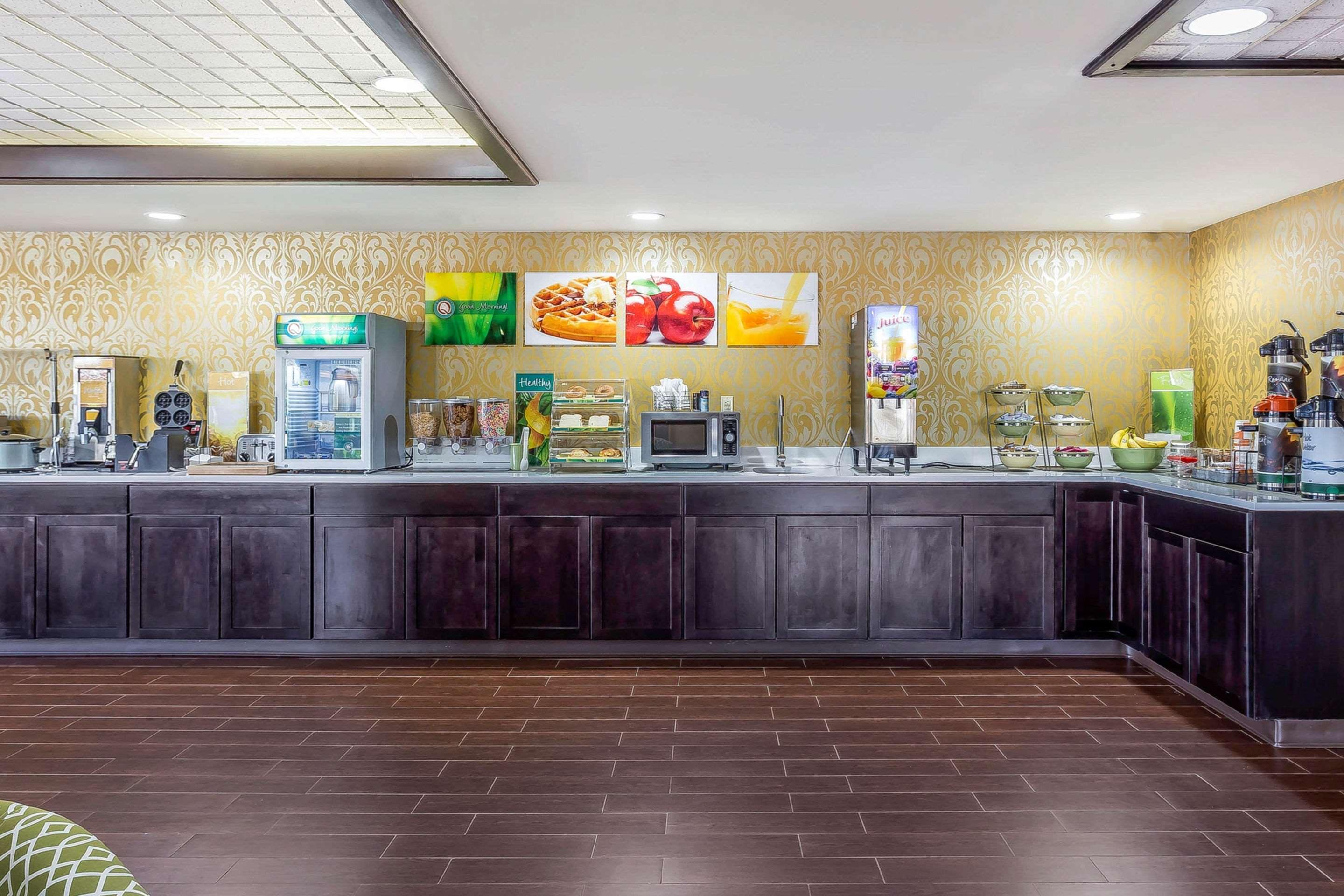 Quality Inn & Suites Near Robins Air Force Base Warner Robins Dış mekan fotoğraf