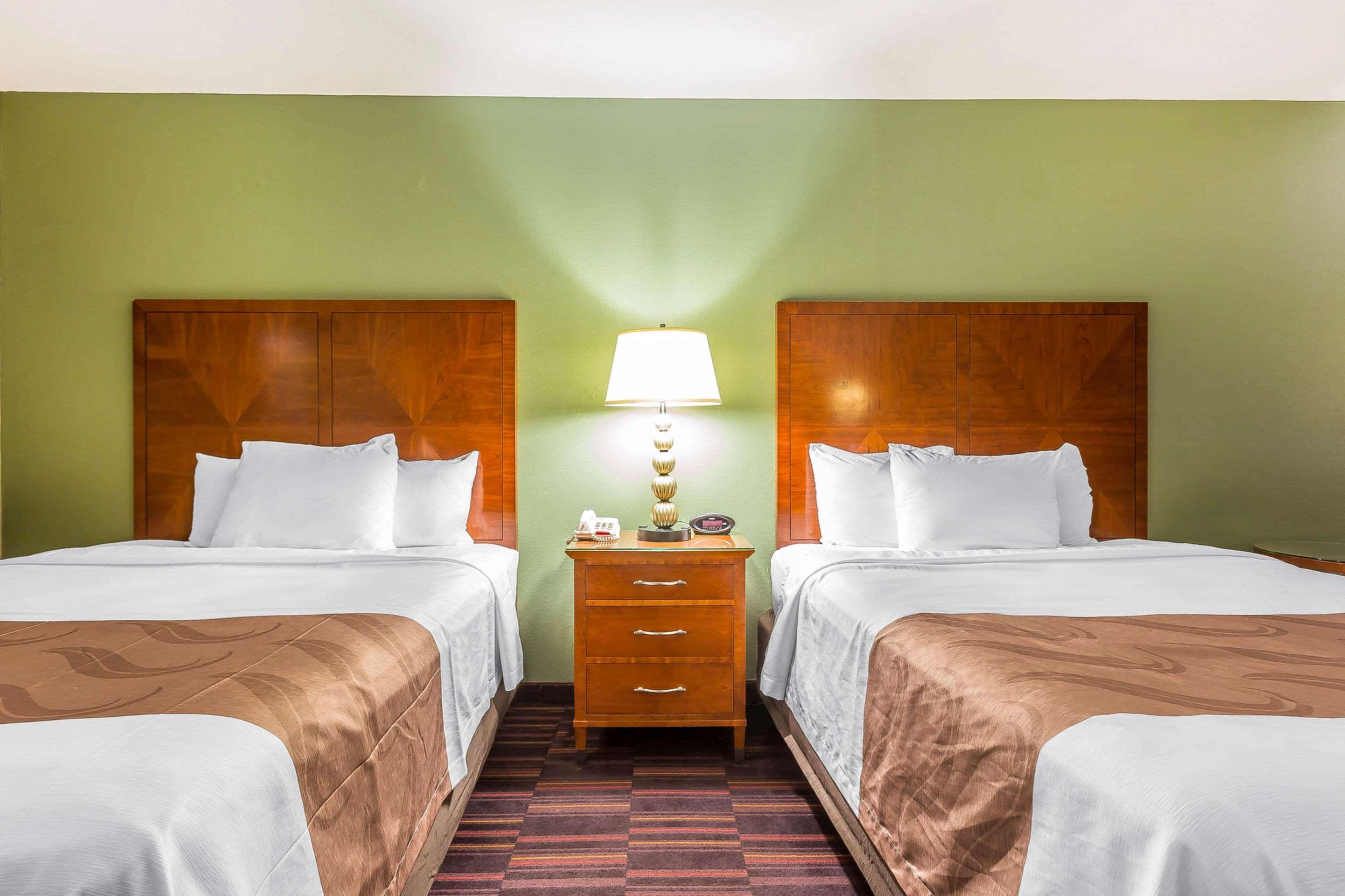 Quality Inn & Suites Near Robins Air Force Base Warner Robins Dış mekan fotoğraf