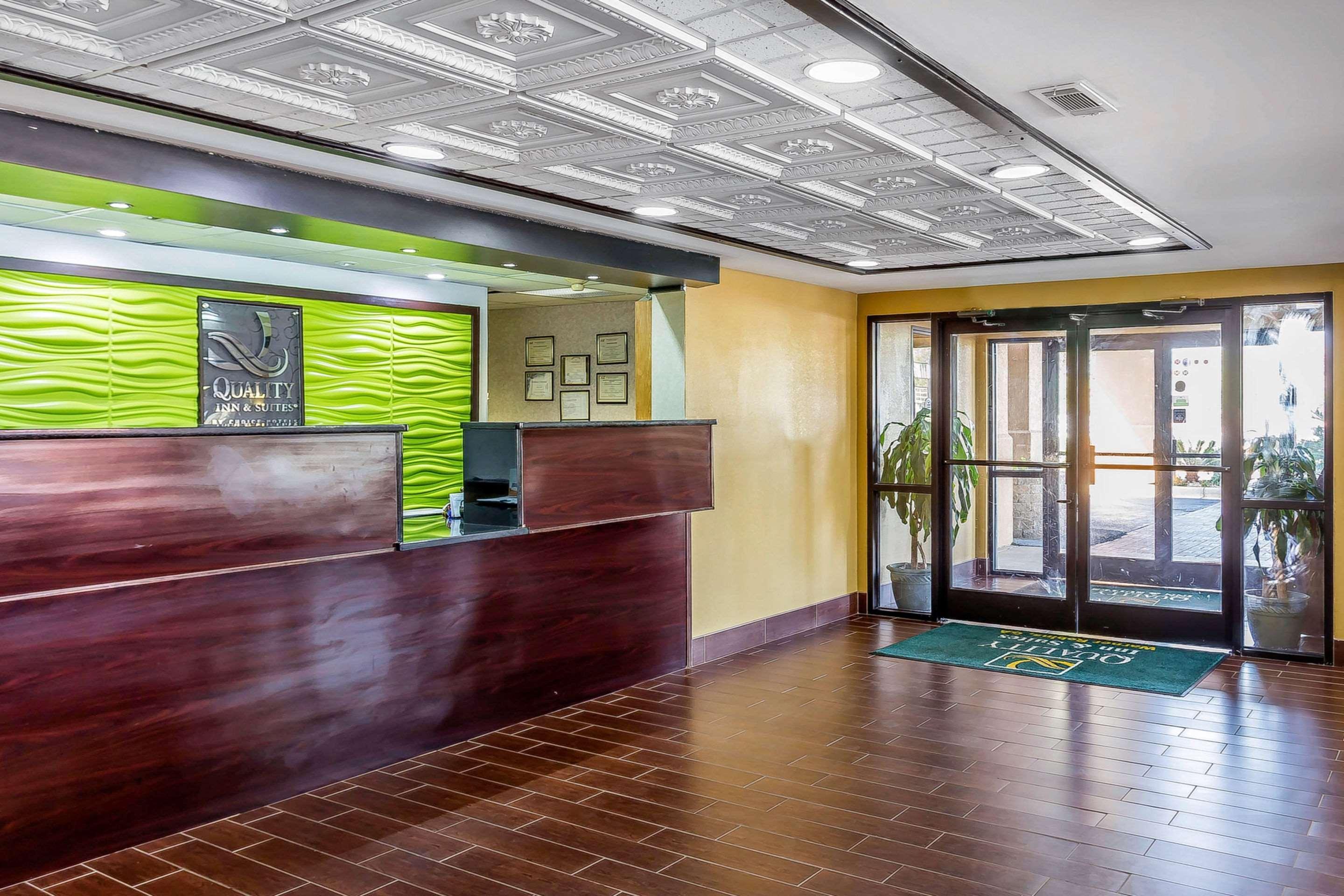 Quality Inn & Suites Near Robins Air Force Base Warner Robins Dış mekan fotoğraf