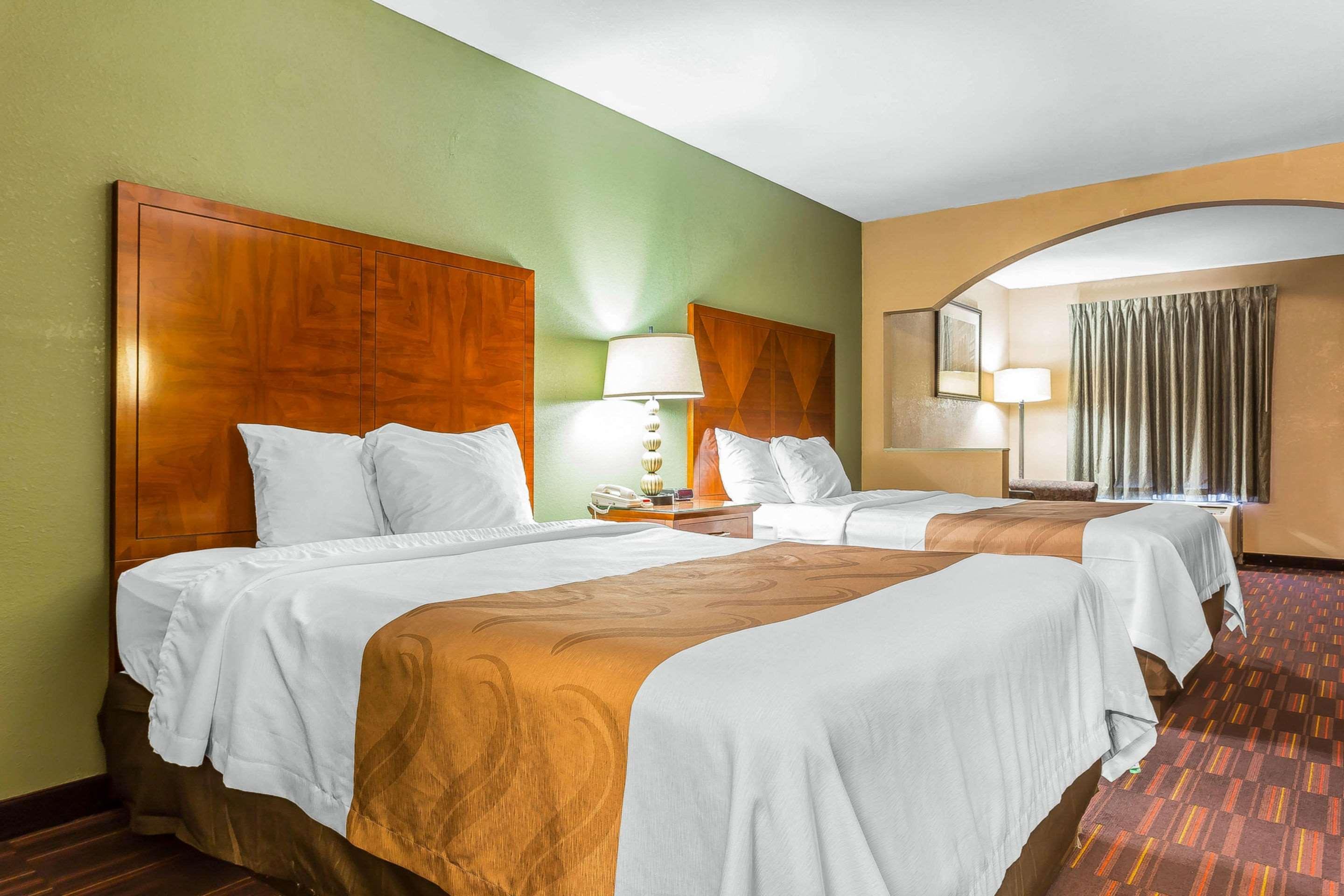 Quality Inn & Suites Near Robins Air Force Base Warner Robins Dış mekan fotoğraf